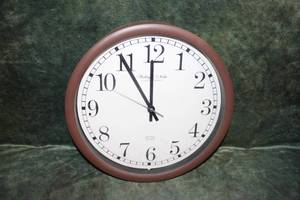 lot 118 image: Sterling & Noble Round Wall Clock