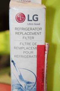 lot 167 image: 4 LG Refrigerator Replacement Filters