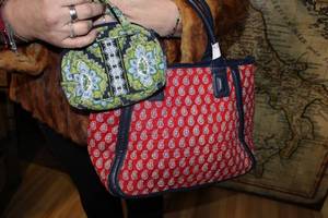 lot 163 image: Paisley Print Vera Bradley Red and Blue Purse & Makeup Bag