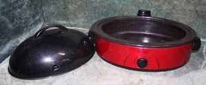 lot 94 image: Rival Red Electric Roaster
