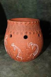 lot 210 image: 2 Salt Lamps & Terracotta Lamp