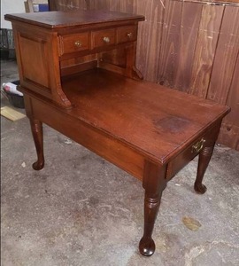MCM Pennsylvania House Queen Ann Style Side Table