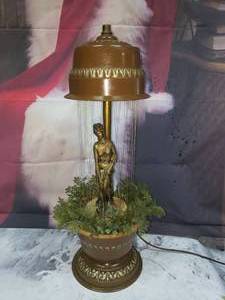 Mineral Oil Goddess Rain Lamp