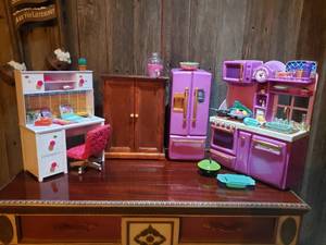 Furniture for 18 Dolls