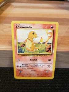 Ultra Rare Original POKEMON Base Set Charmander