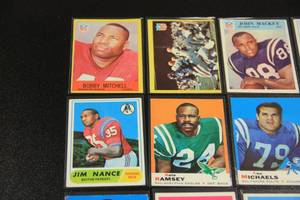 lot 11 image: 1960s Topps and Philadelphia Football Card Lot  16 Cards