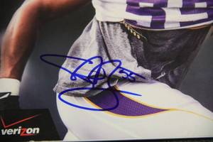 lot 31 image: Minnesota Vikings Program Anthony Barr Autograph