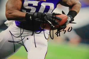 lot 32 image: Gerald Hodges Minnesota Vikings 8x10 Photo Autograph