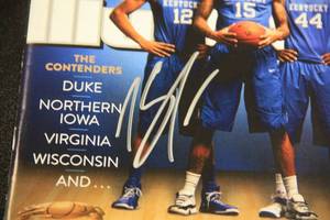 lot 43 image: Karl Anthony Towns Sports Illustrated Autograph