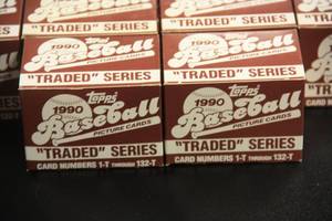 lot 72 image: 1990 Topps Traded Baseball Complete Set Lot  22 Sets