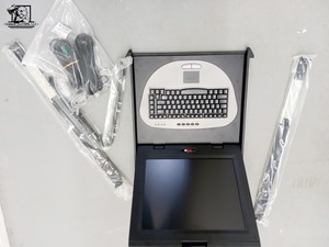 lot 085 image: APC Rackmount KeyboardMonitorMouse