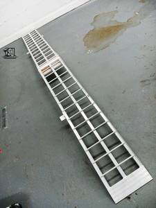 lot 152 image: 10 foot Motorcycle Ramp