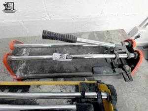 lot 184 image: Qep Pro 21 and HDS Tile Cutters