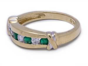 lot 24 image: High-End Natural Emerald and Diamond Estate Ring in 14k Yellow Gold $3125