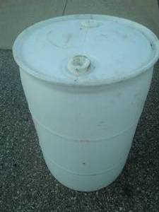 lot 21 image: 55 gallon drum