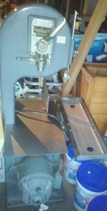 lot 23 image: JIM VAUGHN Electric commercial meat Band Saw - Standard 115 power.