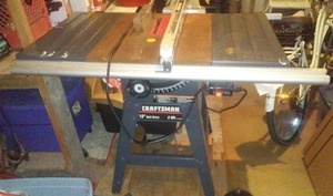 lot 27 image: Craftsman Table Saw - excellent