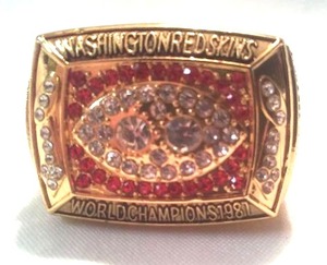 lot 46 image: Washington Redskins Super Bowl ring. Dexter Manley