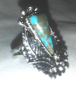 lot 132 image: Turquois Ring set in Silver metal