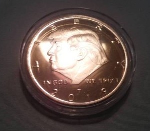 lot 133 image: Donald Trump Gold colored Coin Liberty.