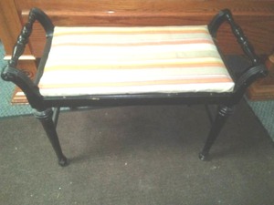 lot 108 image: Vintage bench