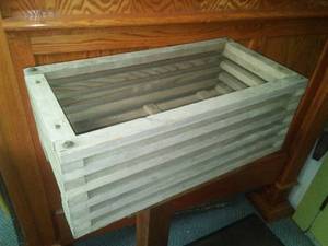 lot 141 image: Vintage Wood Crate