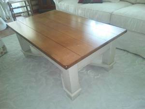 lot 203 image: Farm House Style Coffee Table