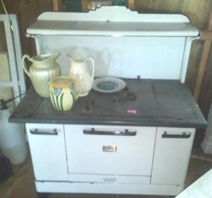lot 247 image: Vintage South Bend Wood Burning Kitchen Stove.