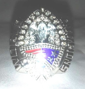 lot 177 image: New England Patriots Super Bowl Ring Tom Brady