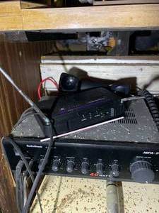 lot 20 image: Radio Shack MPA-50 PA Amplifier