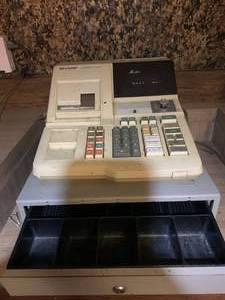 lot 21 image: Sharp Cash Register