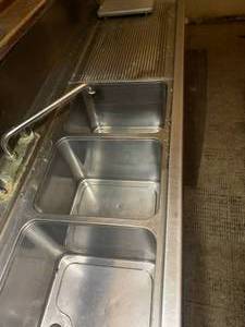 lot 51 image: 10 Foot Long Triple Sink