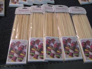 lot 6 image: 5- Kitchenmate 100 pks 10 inch Bamb...
