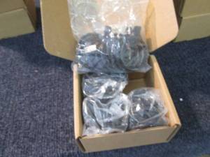 lot 19 image: 5 Boxes of 1.5 inch Curtain Rings w...