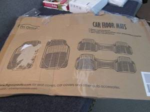 lot 28 image: Car Floor Mat Set...