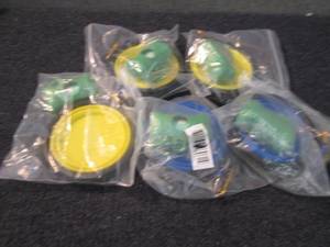 lot 63 image: 5 Sets Collapsible dog waterfood b...