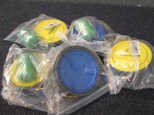 lot 65 image: 5 Sets Collapsible dog waterfood b...