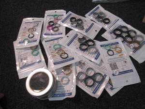 lot 86 image: Assorted Silicone Rings...
