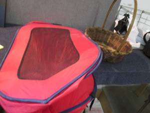 lot 126 image: Basket, Collapsible Hamper...