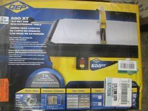 lot 157 image: QEP 7 inch 650 XT6890- Tile Wet Saw...