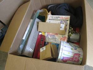 lot 192 image: Box of Assorted Returned Items...