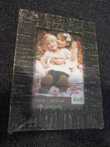 lot 198 image: 4- 4x6 inch Frames...