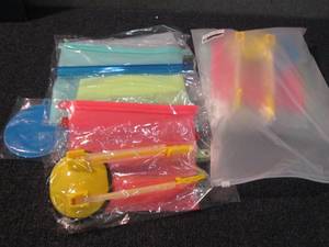 lot 250 image: 2- 4pks Reusable Storage Bags...