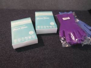 lot 299 image: 4 pr Silicone Gloves...