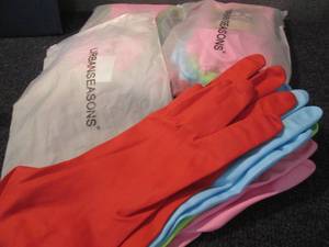 lot 302 image: 3- 4pk prs of Kitchen Gloves...