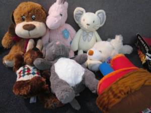 lot 349 image: 7  Assorted Plush Y3...