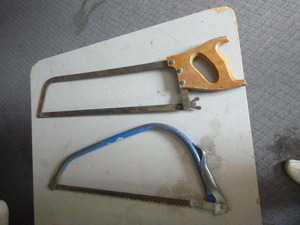 2 Saws
