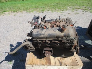 lot 5 image: 454 MOTOR