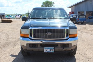 lot 6027 image: 2000 Ford Excursion Limited 4x4
