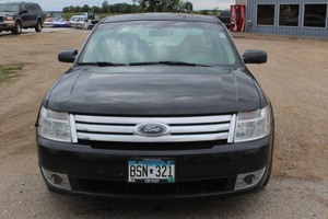 lot 6029 image: 2009 Ford Taurus SEL